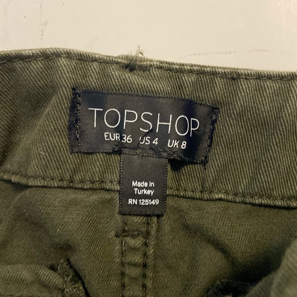 TOPSHOP Army Green High Waisted Cargo Pocket Straight Leg Pants Size US 4 - Picture 3 of 6